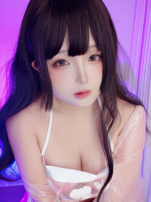日奈娇 (樱井小莜) - 爱妃 预览展示图 1