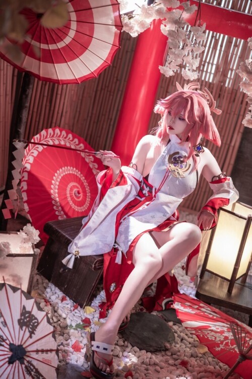 Natsuko夏夏子 - 八重神子 预览展示图 5