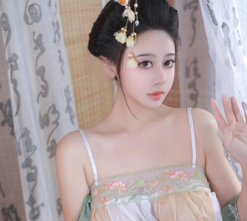 奈汐酱nice – 古风青纱曦 [70P-1.27GB]