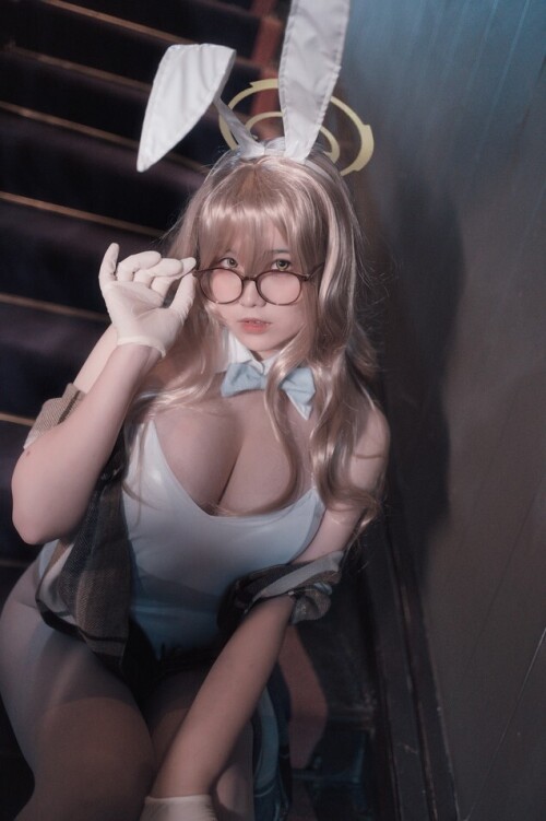 阿半今天很开心 - 蔚蓝档案 室笠茜 兔女郎 预览展示图 4