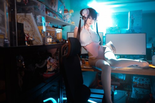 蠢沫沫 - 《熊猫娘》 预览展示图 3
