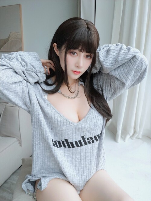 白银81 - 自撮り VOL.63 预览展示图 3