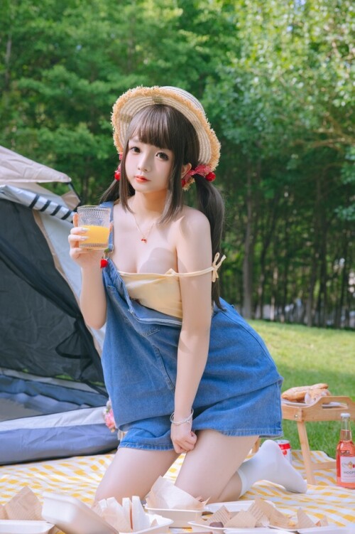 日奈娇 (樱井小莜) - 野餐日 预览展示图 6