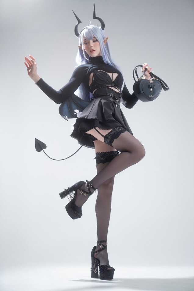 CandyBall - Thea [68P11V-1.82GB]