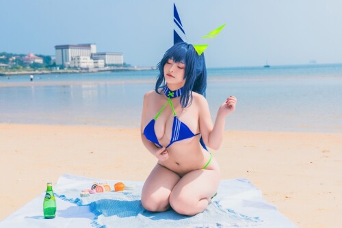 洛璃 LoLiSAMA - 热恋的盛夏 花园泳装 预览展示图 2