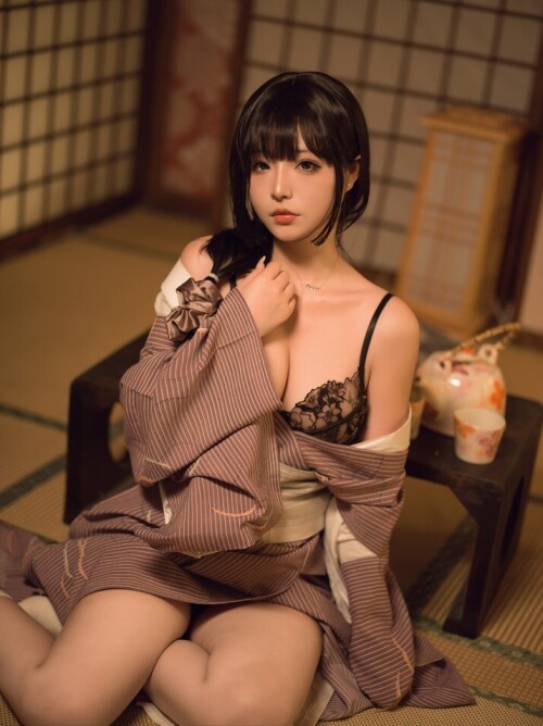 Kokuhui - 独居的寡姐 预览展示图 5