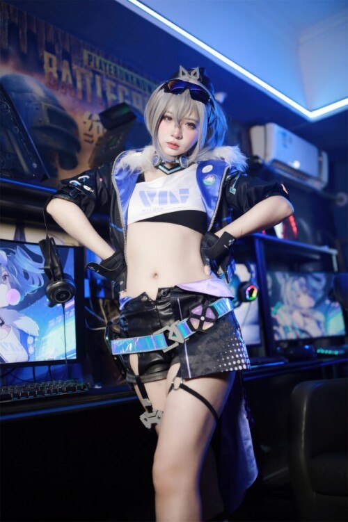 疯猫ss - 少女衣橱 银狼 预览展示图 5