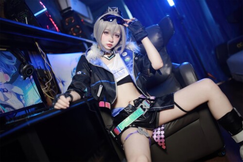 疯猫ss - 少女衣橱 银狼 预览展示图 3