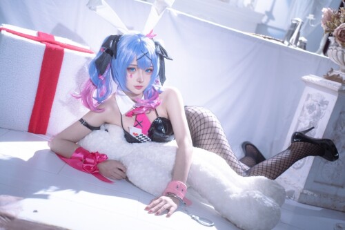 Seya - 狮砸 – VOCALOID 初音兔女郎 预览展示图 3