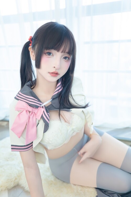 神楽坂真冬 - 放课后的秘密 预览展示图 6