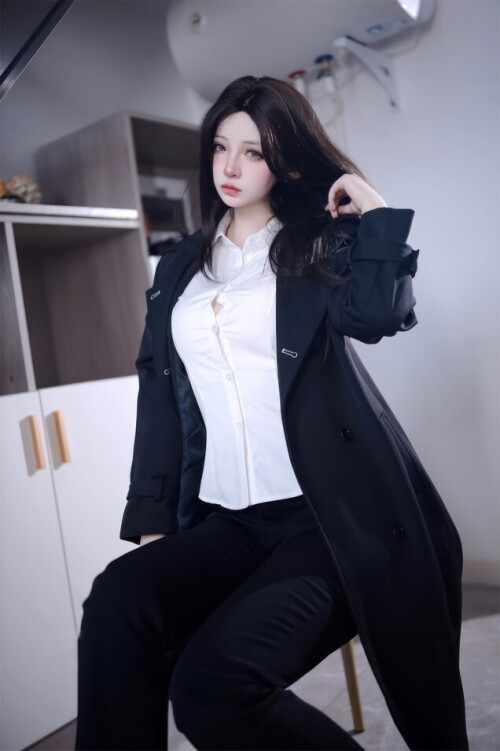 疯猫ss - 少女衣橱 西装裤 预览展示图 2