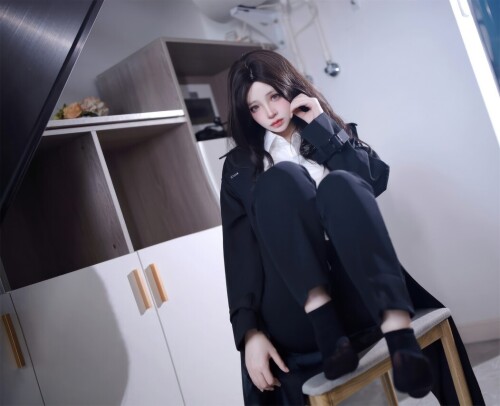 疯猫ss – 少女衣橱 西装裤 [41P-284MB]