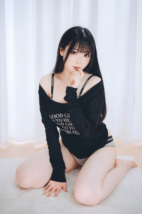 霜月shimo - 「DL版写真集」週末彼女 预览展示图 3