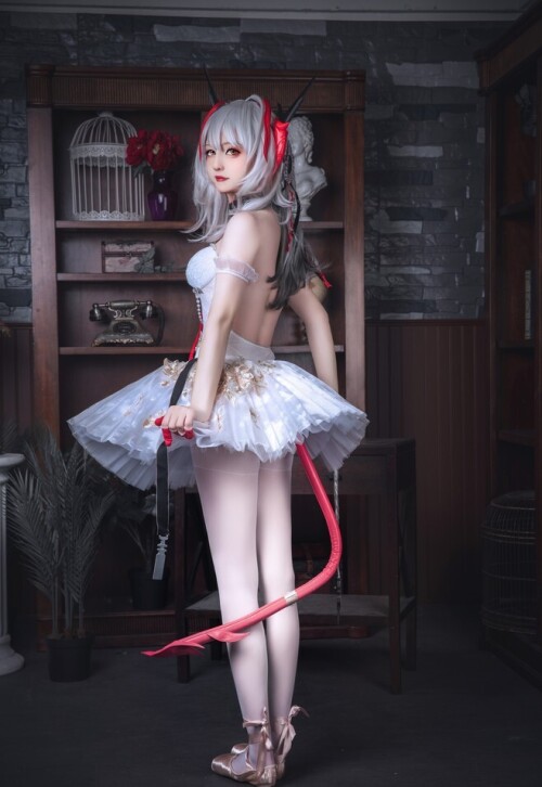 葡萄糖_Glucose - 明日方舟四周年 预览展示图 3