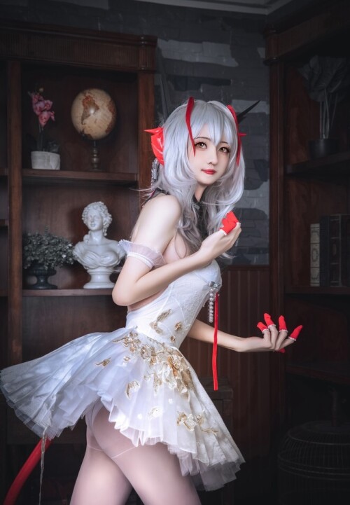 葡萄糖_Glucose - 明日方舟四周年 预览展示图 4