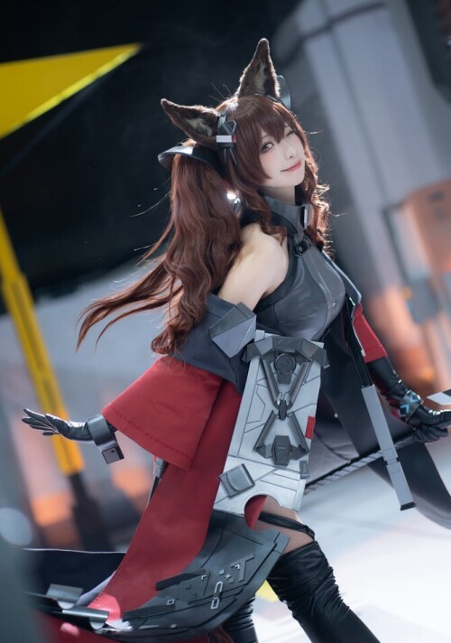 贤儿sherry - 安洁莉娜 预览展示图 2