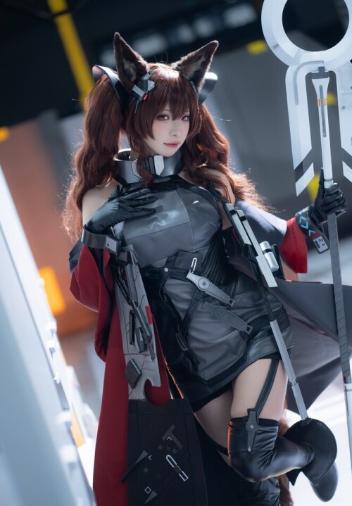 贤儿sherry - 安洁莉娜 预览展示图 5