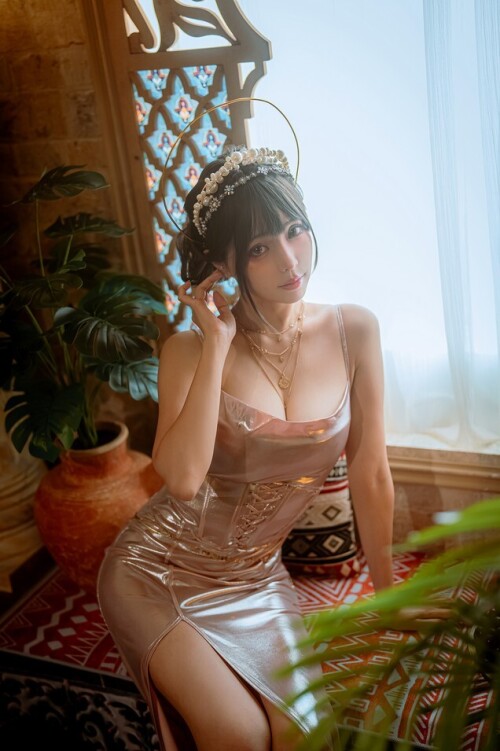 ElyEE子 – 2024 November-Tier 4 [69P10V-299MB]