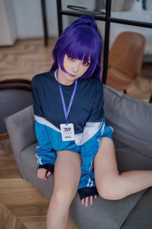 lunana - 早濑优香 体操服 预览展示图 5