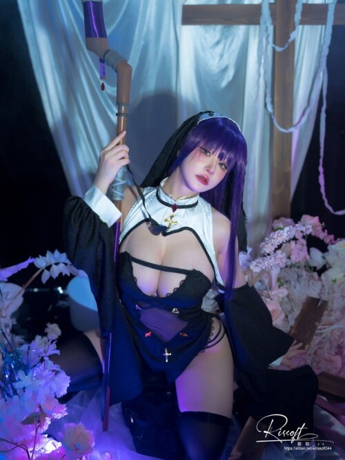 前羽rr - フェルン Fern 修女ver 预览展示图 2