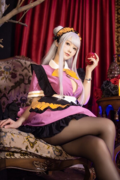羽生三未 - 万圣黑丝女仆 预览展示图 4