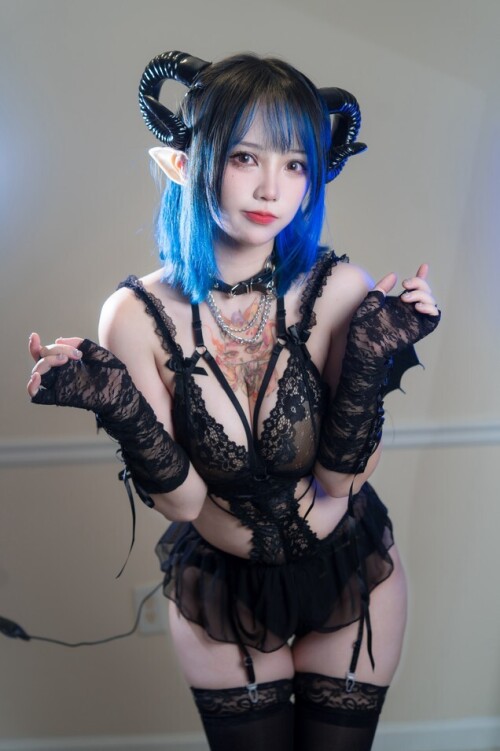 狐洛洛子 - 24年04月限定 深蓝魅魔 预览展示图 1