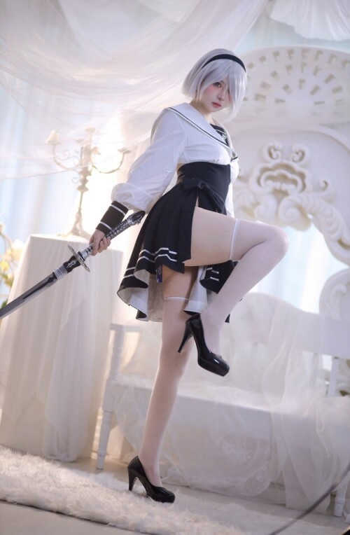 疯猫ss - 2b 预览展示图 3