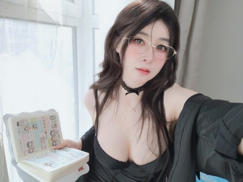 白银81 - Fantia 23年11月订阅 (22套) 预览展示图 1