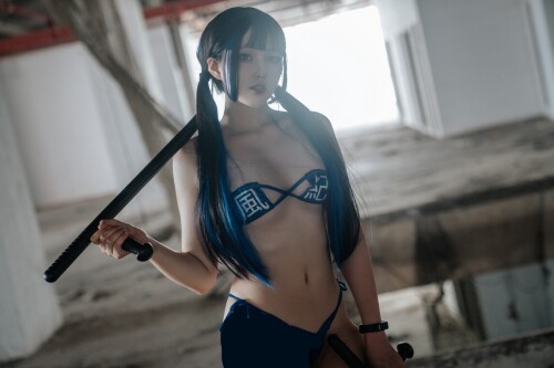 Natsuko夏夏子 - 废墟风纪委员 预览展示图 1