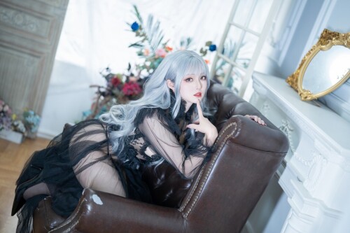 Natsuko夏夏子 - 黑蝴蝶 预览展示图 3
