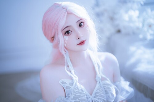 Natsuko夏夏子 - 白天蛾 预览展示图 1