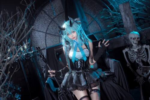 艾西Aiwest - 初音小恶魔 预览展示图 3