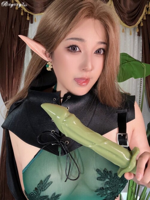 小容仔咕咕咕w - 精灵女战士 预览展示图 4
