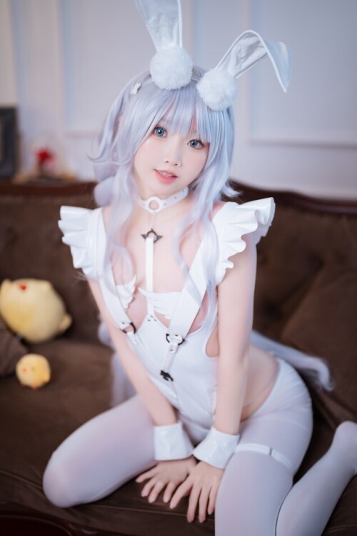 面饼仙儿 - 恶毒兔女郎 预览展示图 2
