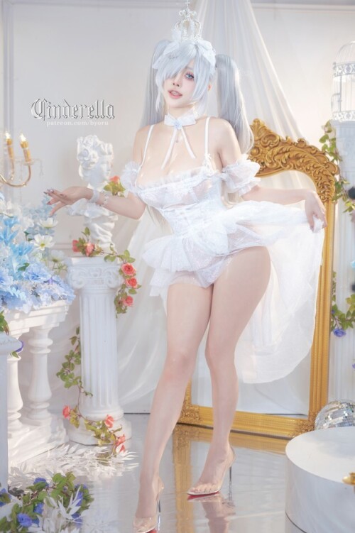 Byoru - Cinderella 预览展示图 4