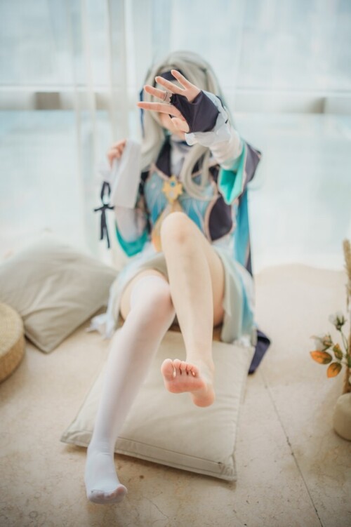 Seele麦麦 - 流萤纯白物语 预览展示图 4