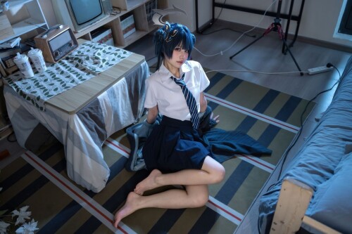 清水凪 – 龙华妃咲 JK (蔚蓝档案) [52P-526MB]
