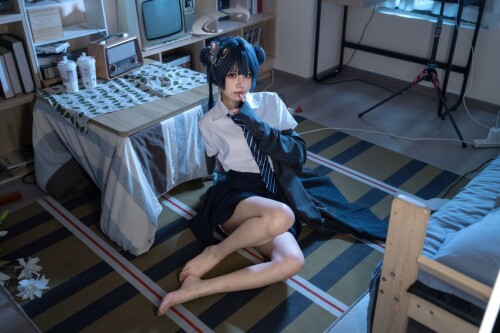 清水凪 - 龙华妃咲 JK (蔚蓝档案) 预览展示图 3