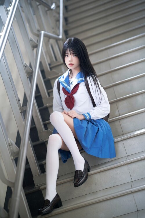 桜桃喵 - 地铁JK 预览展示图 3
