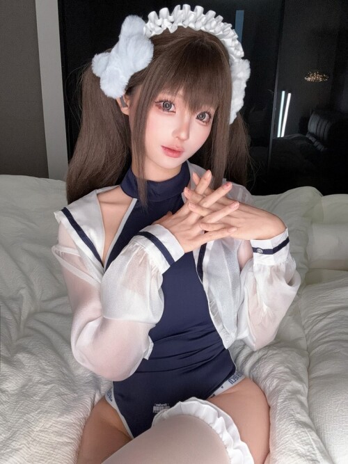 蠢沫沫 - 2025年05月自拍 (5套) 预览展示图 5