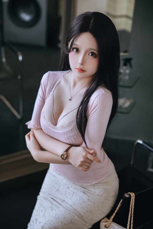 日奈娇 (樱井小莜) - 前妻 预览展示图 4