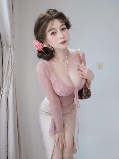 白银81 - Fantia 2024年12月订阅合集 预览展示图 4