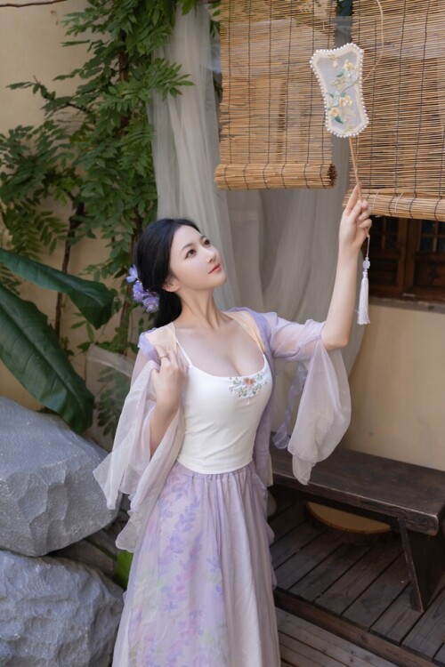 鱼子酱Fish - 蝴蝶 预览展示图 3