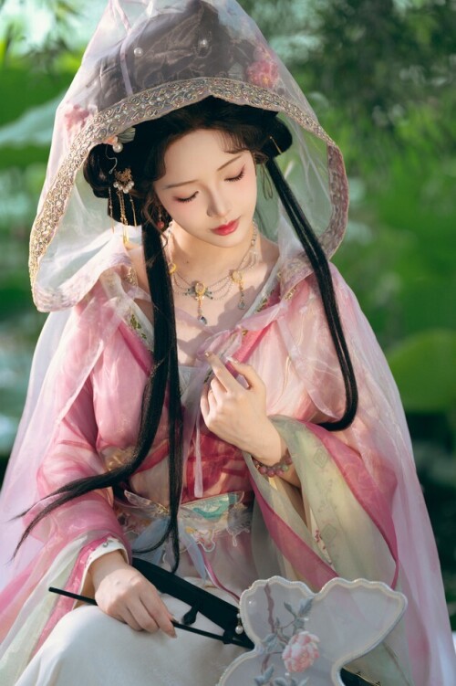 雯妹不讲道理 - 祝您中秋快乐owo 预览展示图 6