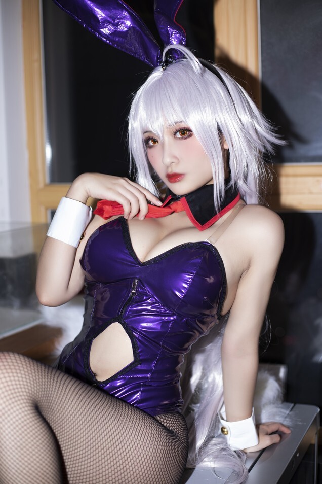 洛璃 LoLiSAMA – FGO 黑贞兔子 [42P1V-750MB]