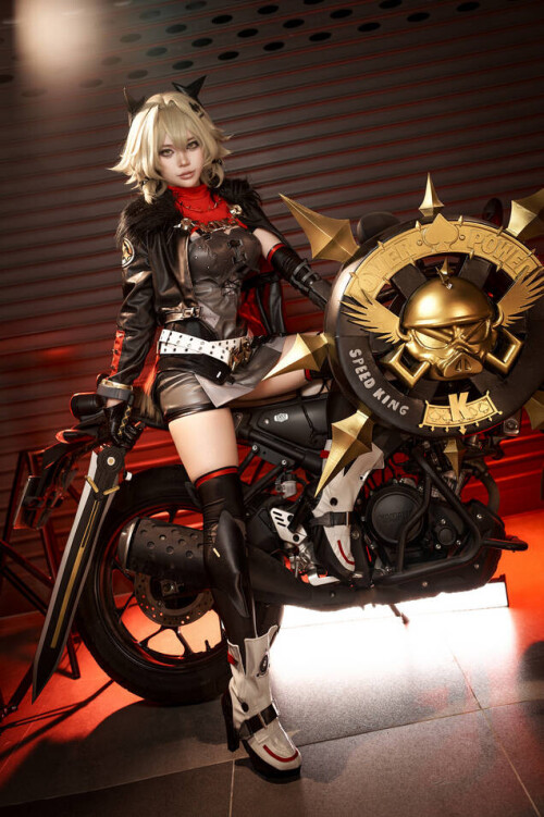 ZinieQ - Caesar King 预览展示图 4