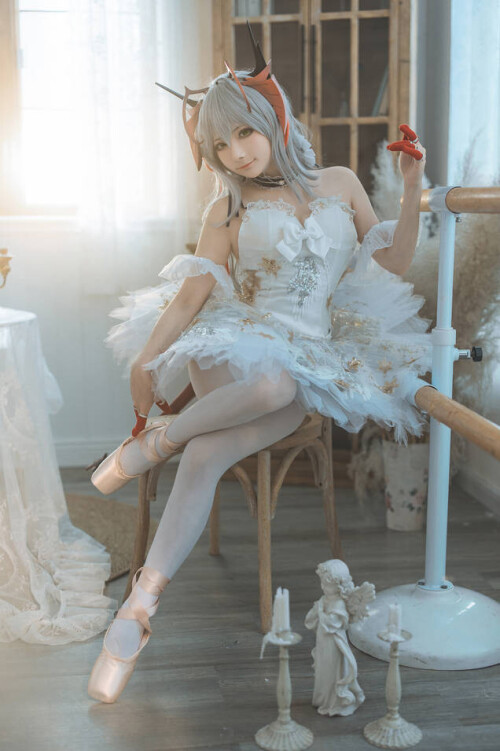 是三不是世w - 明日方舟 W 芭蕾 预览展示图 4