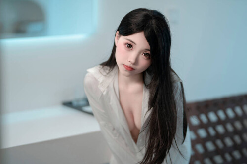 Bangni邦尼 - 男友衬衣 预览展示图 1
