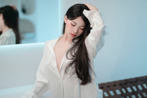 Bangni邦尼 - 男友衬衣 预览展示图 2