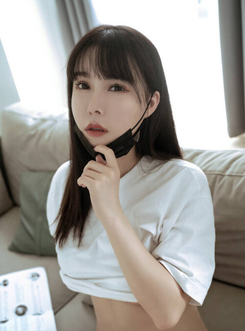 亚马逊鲶鱼 - 同屋女姉 预览展示图 1